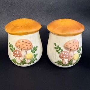 Vintage Merry Mushroom Salt and Pepper Shakers Ceramic Sears Roebuck w Stoppers